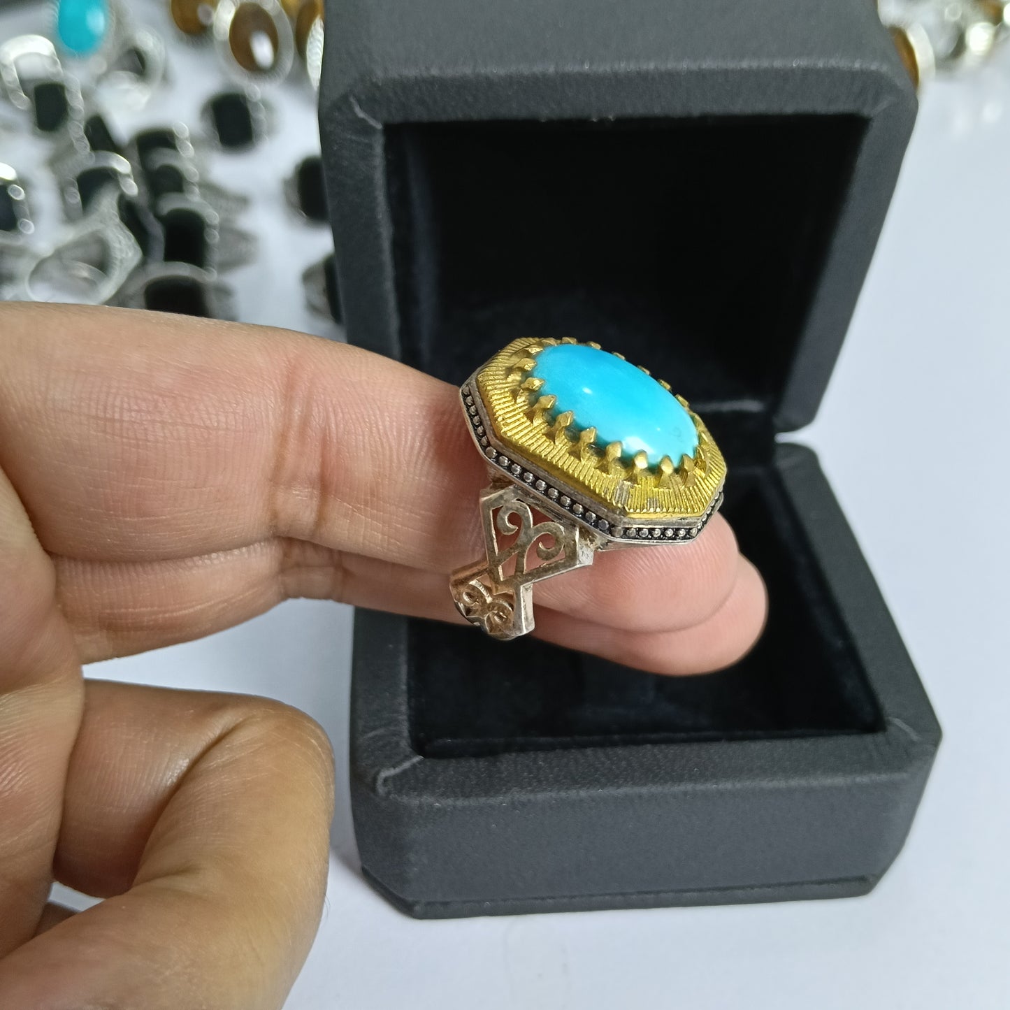 Feroza Ring pure chandi with free home delivery(payment advance)