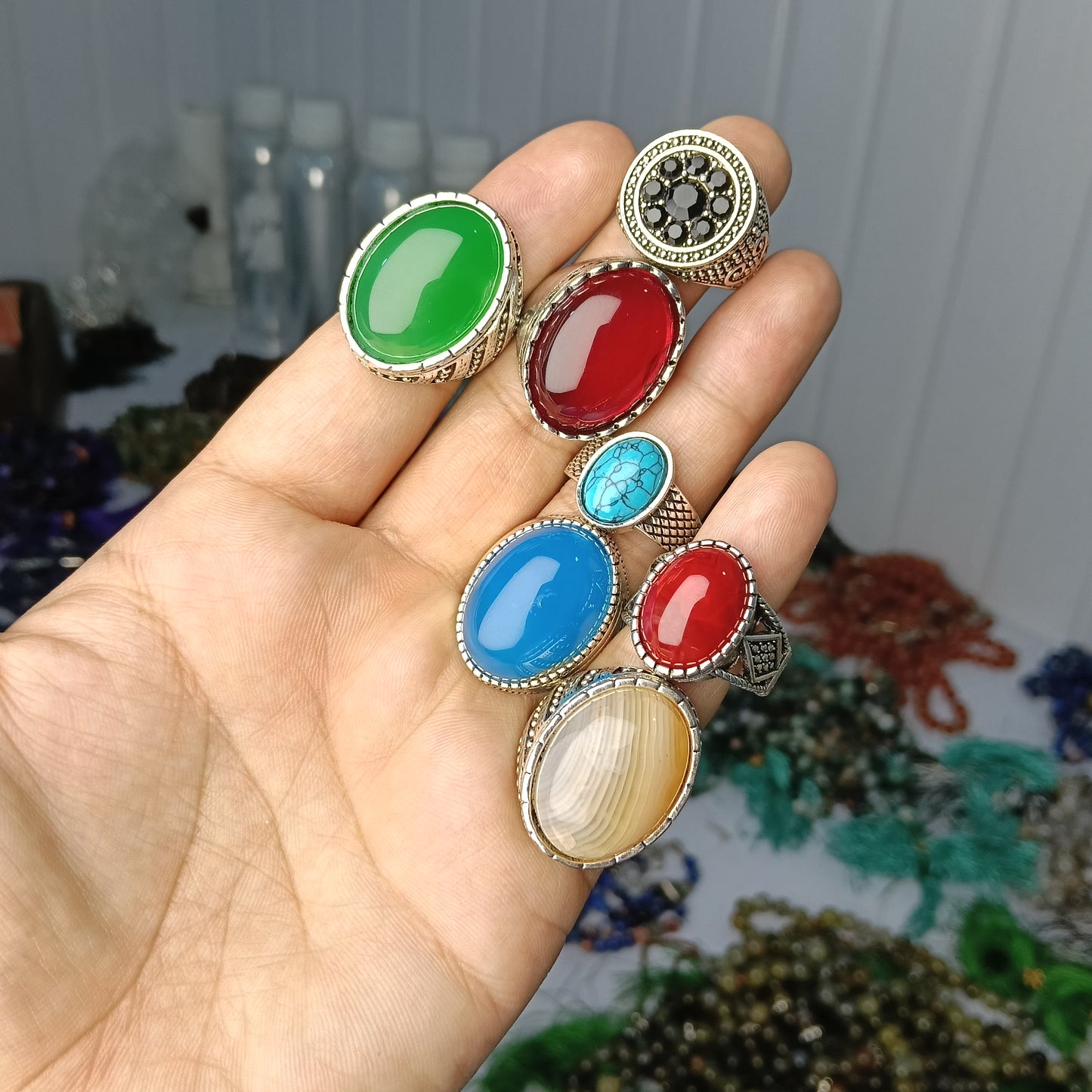 Deal of 7 Aqeeq Rings – feroza, Anari yaqoot, Blue, zircon shejri & Green Stones