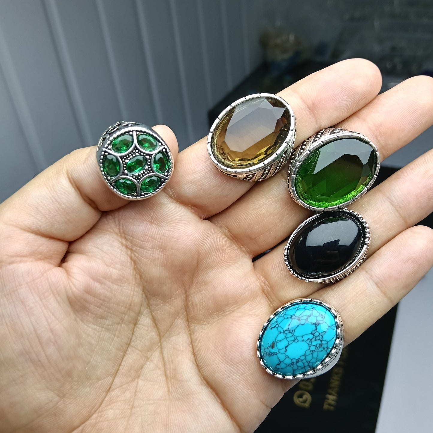 💍 Deal of 5 Gemstone Rings – Emerald, Feroza, Aqeeq & Zircon Collection