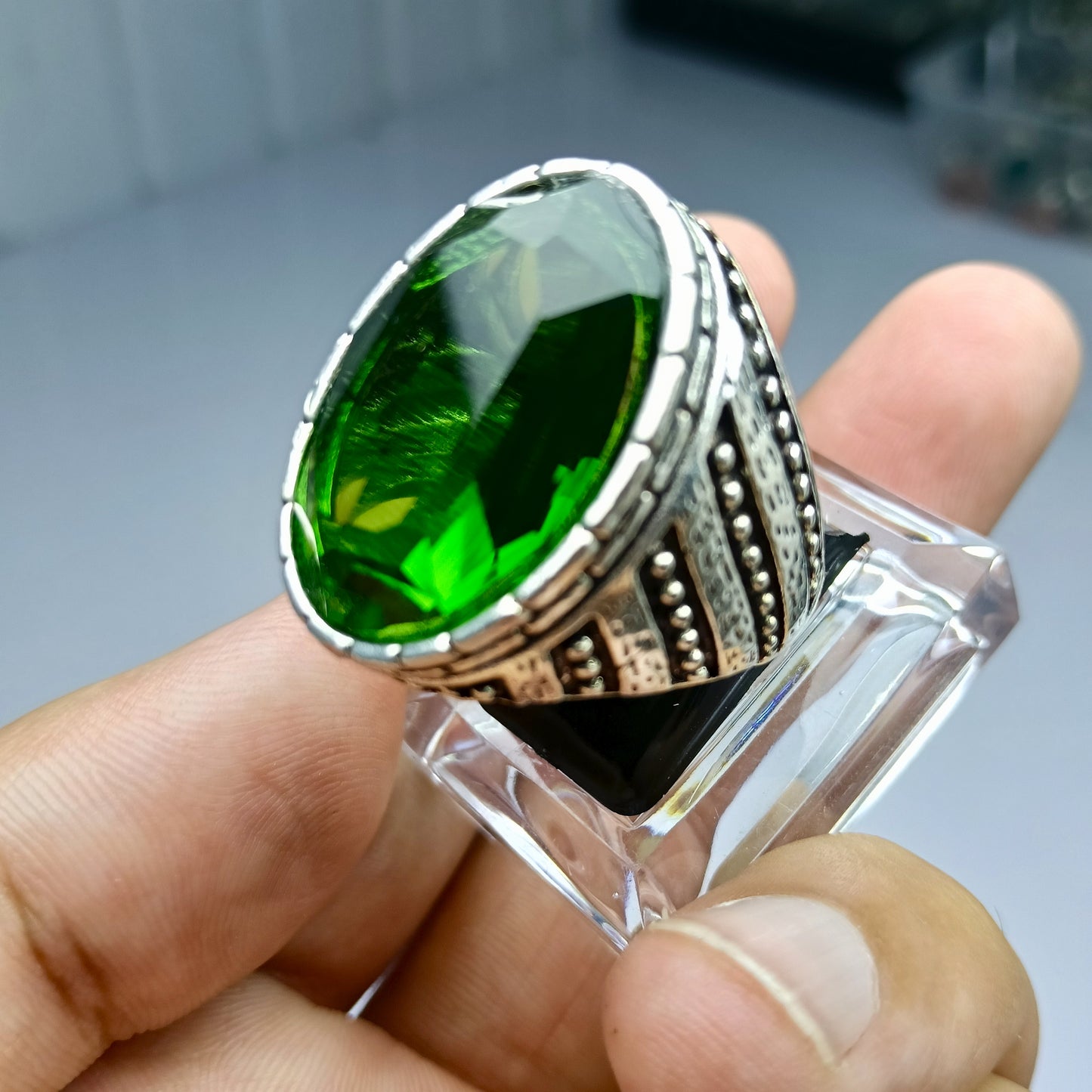 Elegant Green Zircon Ring – Free Home Delivery