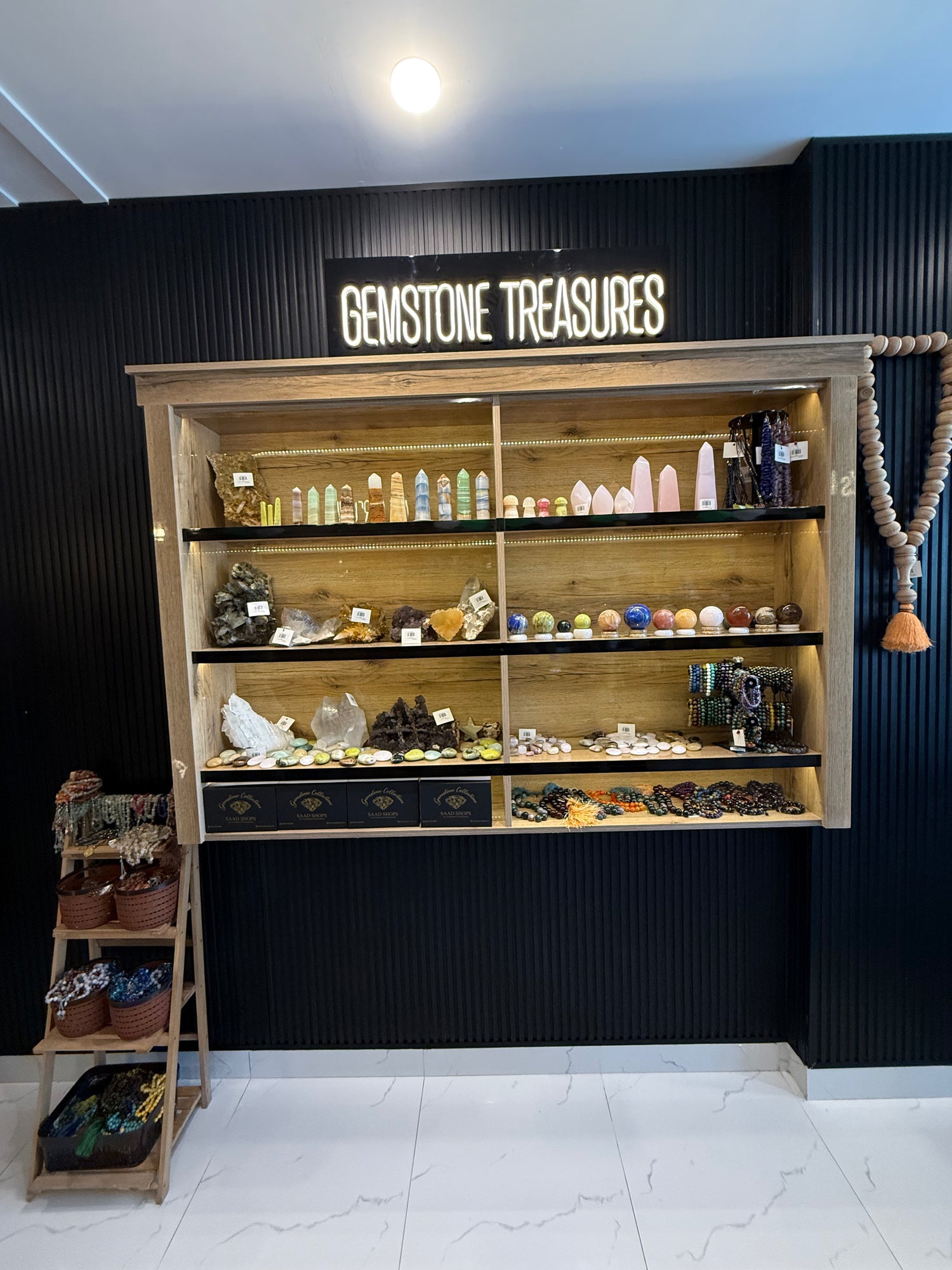 Crystal Home Treasure – Beauty & Energy for Your Space