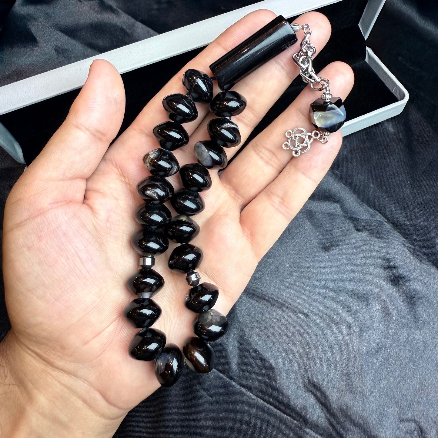 Sulamani Aqeeq Tasbih – 21 Prayer Beads | Antique Stone Tasbih