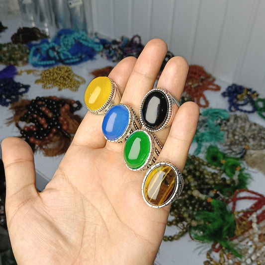 5 beautiful Rings limited time Deal of 5 Aqeeq Rings – Tiger, Yellow, Blue, Black & Green Stones