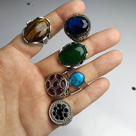 Exclusive Deal of 6 Stylish Rings – Nellum, Tiger Aqeeq, Feroza, Ruby, Zircon & Green Aqeeq – Free Home Delivery